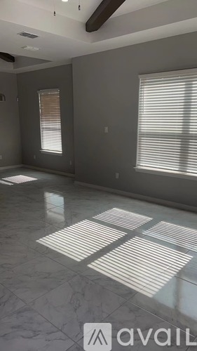 2611 Primrose Avenue 2 Beds Apartment for Rent - Photo gallery 4