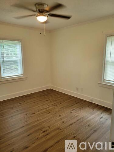 601 5th Ave E 2 Beds Single Family Home for Rent - Photo gallery 5