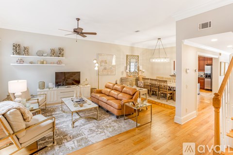712 Barnard St 3 Beds Apartment for Rent