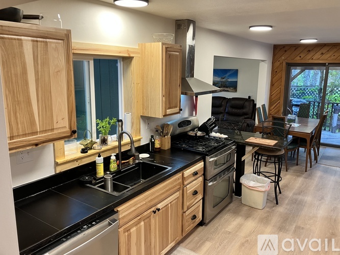35090 Hager Blvd 3 Beds Single Family Home for Rent - Photo gallery 2