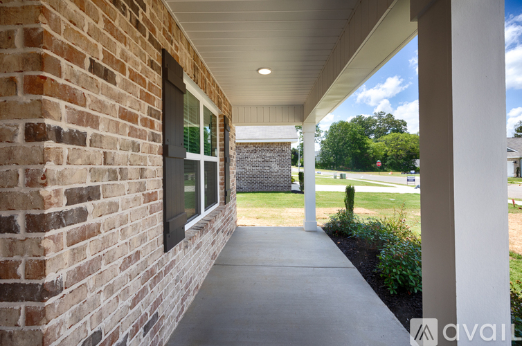128 Wellspring Road 4 Beds Single Family Home for Rent - Photo gallery 1