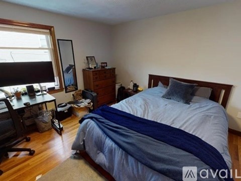 Source URL: https://prod-avail.s3.amazonaws.com/public_images/43131237/listing/002-002-IMG_0642-1500x1000.jpg