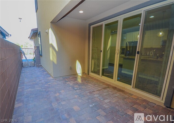 541 Tokopah Falls Street 3 Beds Single Family Home for Rent - Photo gallery 4