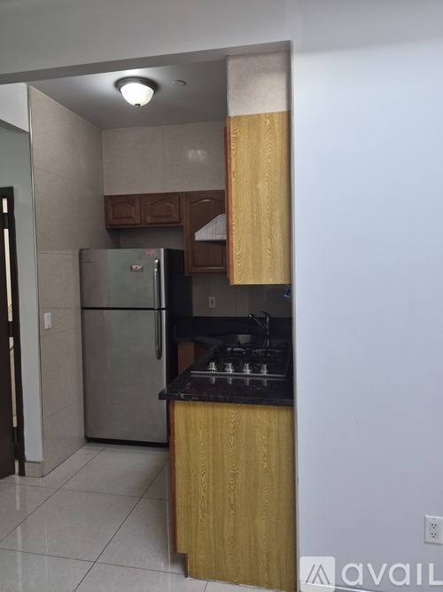 300 68th Street 4 Beds Apartment for Rent - Photo gallery 1