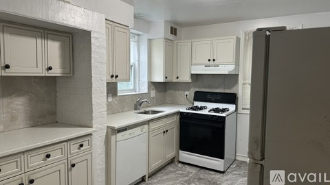 24 Franklin Place Apt B 1 Apartment for Rent