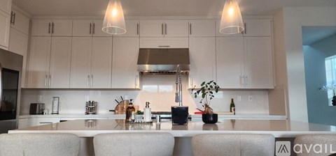 23721 Orange Blossom Dr 5 Beds Apartment for Rent