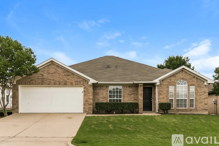 615 Saint Eric Dr 4 Beds Single Family Home for Rent - Photo gallery 1
