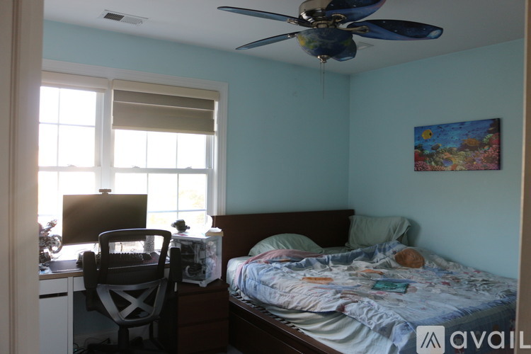 42 Cinder Road 3 Beds Townhouse for Rent - Photo gallery 5