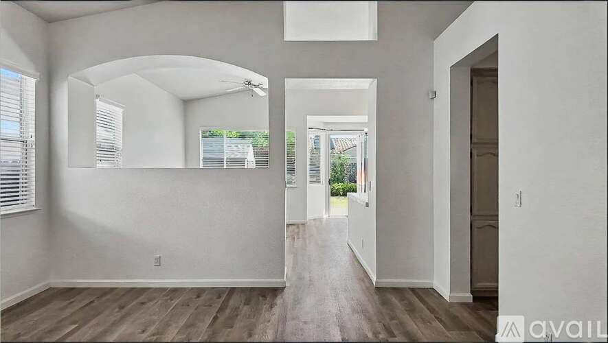 3944 New Zealand Ave 4 Beds Single Family Home for Rent - Photo gallery 2