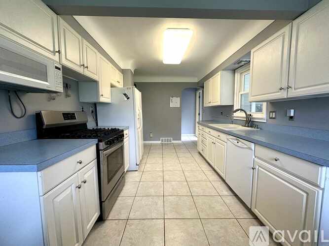 1034 Evanston Dr 2 Beds Single Family Home for Rent - Photo gallery 2