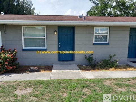 5560 59Th Way N 2 Beds Apartment for Rent
