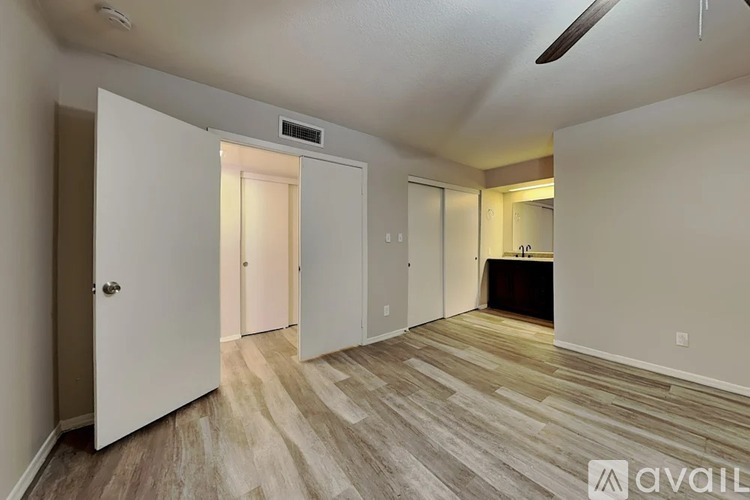 1100 Wadsworth Street 3 Beds Single Family Home for Rent - Photo gallery 3
