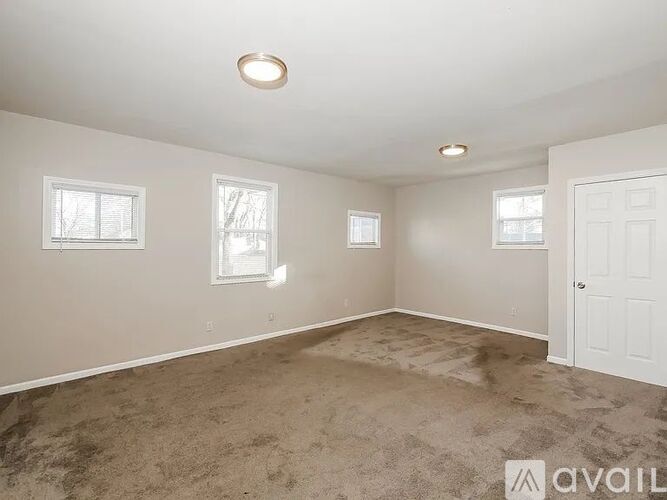 2323 North Arsenal Avenue 4 Beds Single Family Home for Rent - Photo gallery 2