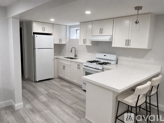 38 A Eden Ave 1 Apartment for Rent - Photo gallery 1