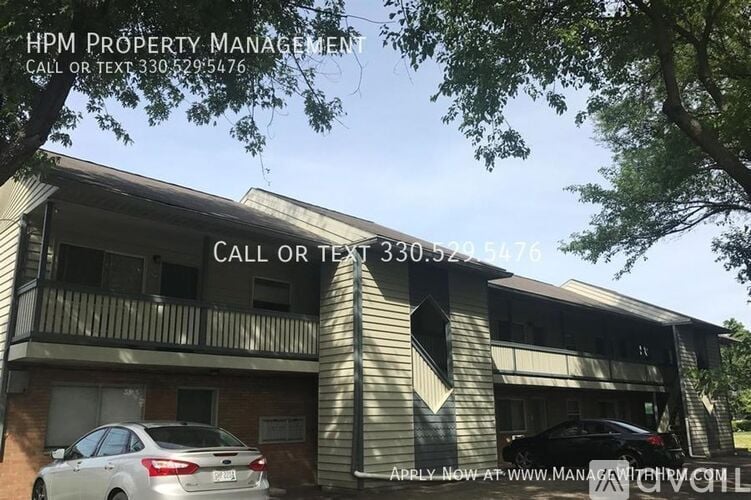 409 Sherman St 1 Apartment for Rent - Photo gallery 1