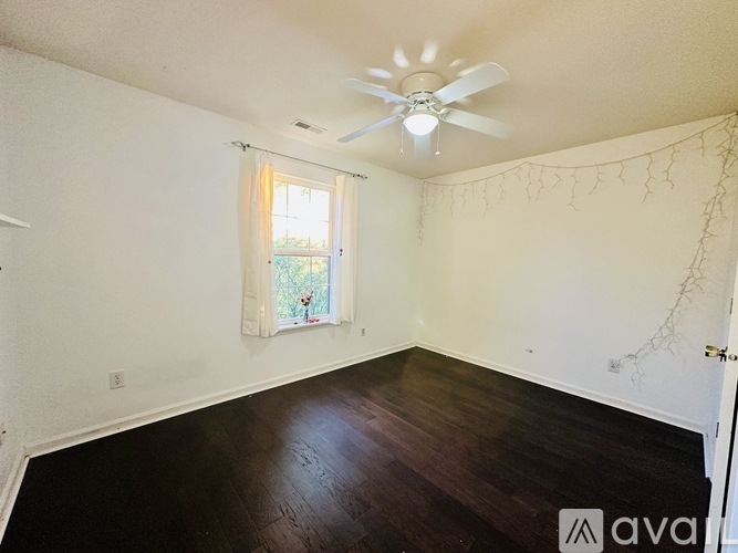3630 S McDougal St 3 Beds Single Family Home for Rent - Photo gallery 4