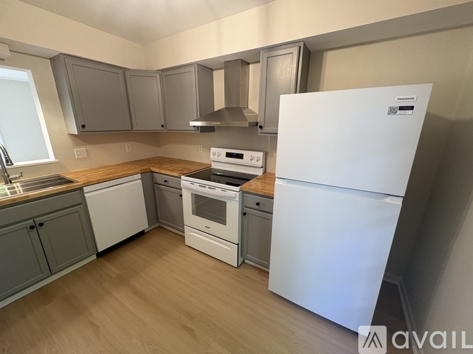 738 Merion Greene 2 Beds Townhouse for Rent - Photo gallery 5