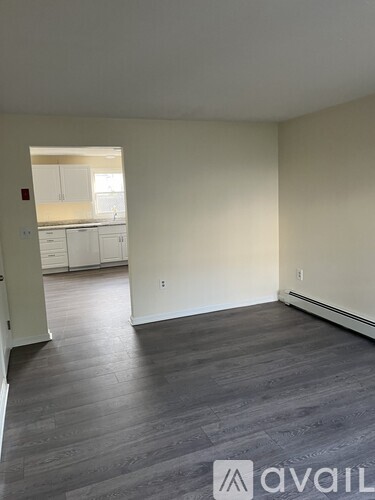 157 3rd St 2 Beds Apartment for Rent - Photo gallery 3