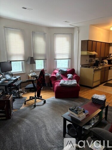 748 South 3rd Street 1 Apartment for Rent - Photo gallery 1