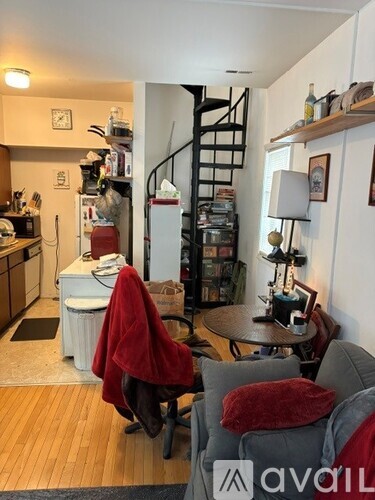 748 South 3rd Street 1 Apartment for Rent - Photo gallery 2