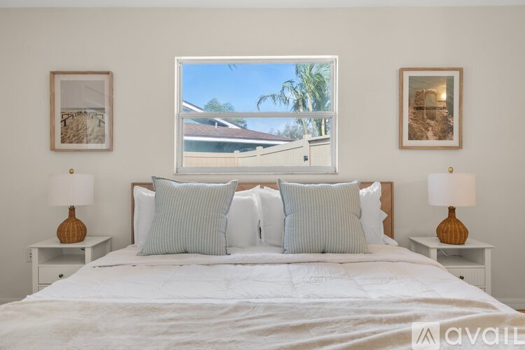 9316 120th Avenue North 3 Beds Single Family Home for Rent - Photo gallery 2