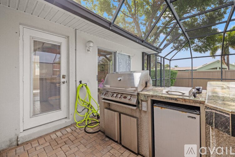 9316 120th Avenue North 3 Beds Single Family Home for Rent - Photo gallery 4