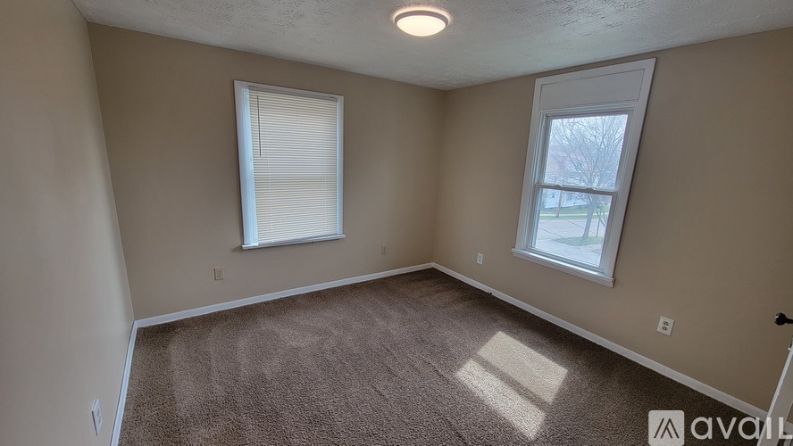2170 17th St SW 3 Beds Single Family Home for Rent - Photo gallery 3