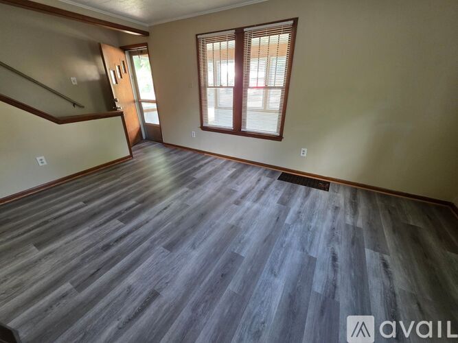 2170 17th St SW 3 Beds Single Family Home for Rent - Photo gallery 5