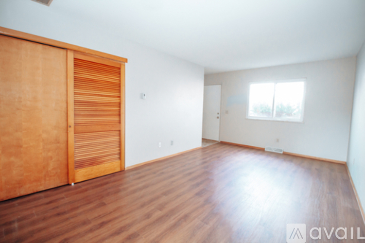 4715 Bennett Rd 1 Apartment for Rent - Photo gallery 4