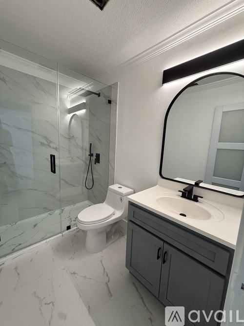 1072 North Alhambra Circle 2 Beds Apartment for Rent - Photo gallery 5