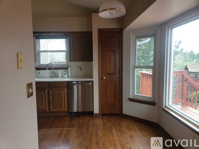 2043 East Nichols Drive 4 Beds Single Family Home for Rent - Photo gallery 4
