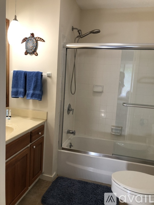 36 Deallyon Avenue 2 Beds Condo for Rent - Photo gallery 3
