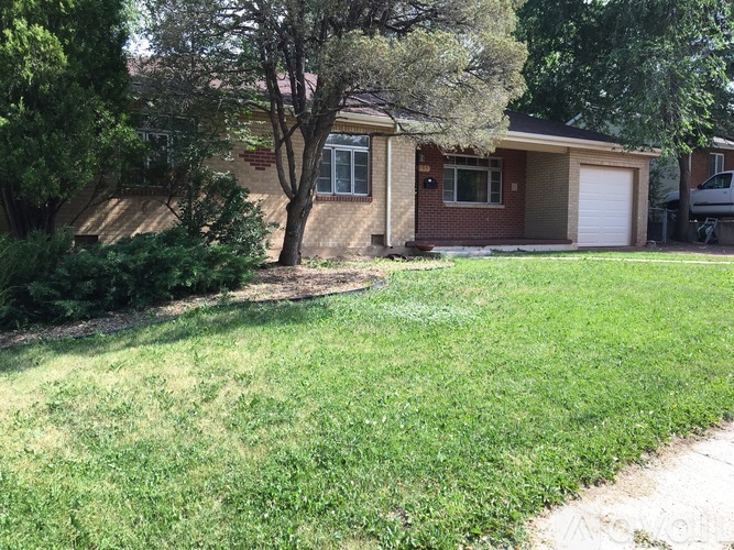 305 Crestone Ave 3 Beds Single Family Home for Rent - Photo gallery 1