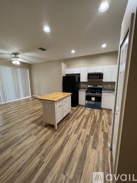 2632 Maylin Dr 3 Beds Apartment for Rent