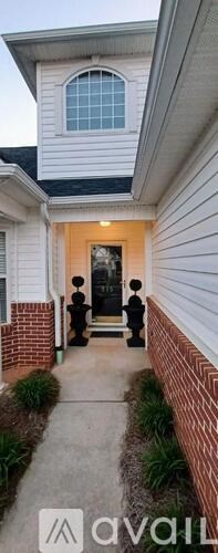 519 Cliffview Court 3 Beds Apartment for Rent