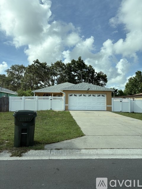 3717 137Th Avenue North 3 Beds Apartment for Rent