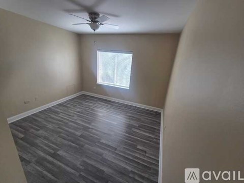 125 North Buffalo Grove Road 2 Beds Apartment for Rent