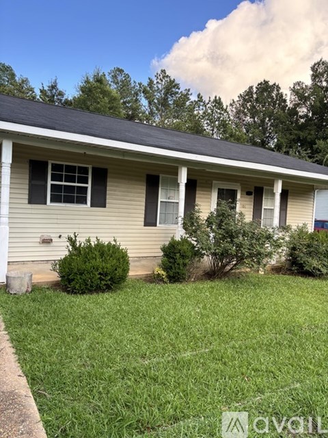 106 Luther Milsap Dr. 2 Beds Apartment for Rent