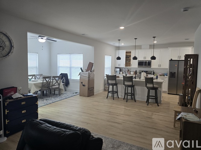 5115 Carden Drive 4 Beds Single Family Home for Rent - Photo gallery 3
