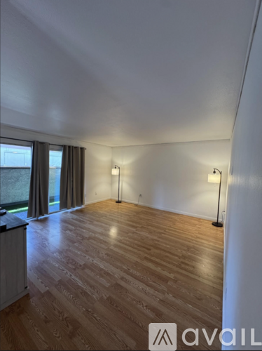 5452 Adobe Falls Road Unit 3 2 Beds Single Family Home for Rent - Photo gallery 1