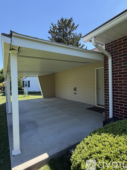 139 South Eastview Avenue 2 Beds Single Family Home for Rent - Photo gallery 3