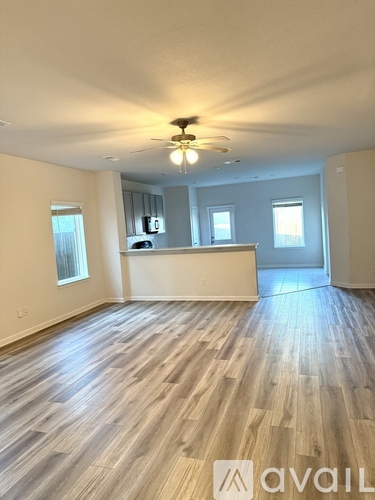 2075 Hartley Drive 4 Beds Single Family Home for Rent - Photo gallery 2