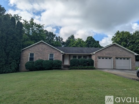 210 Wells Fargo Dr 3 Beds Apartment for Rent