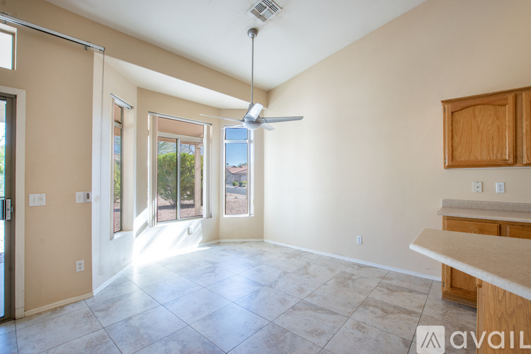 3681 North 153rd Lane 3 Beds Single Family Home for Rent - Photo gallery 5