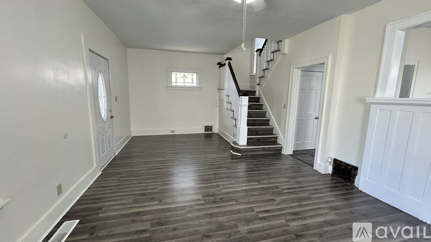 1512 42nd St 3 Beds Single Family Home for Rent - Photo gallery 4