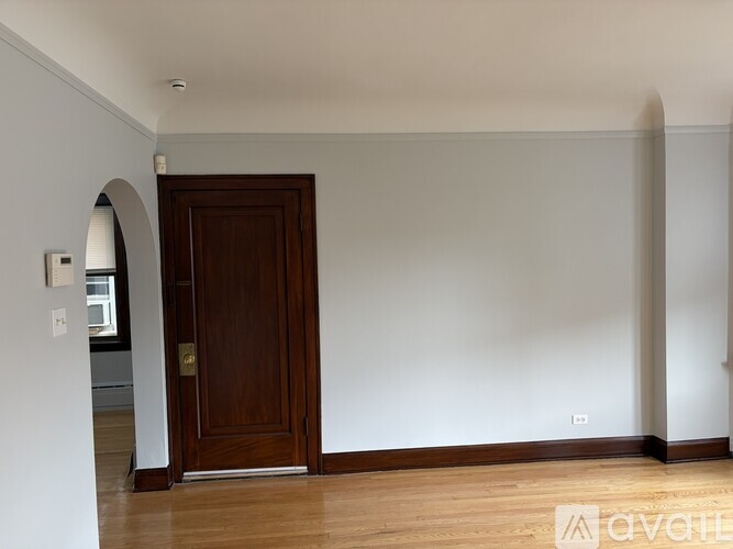 1835 Home Ave 2 Beds Apartment for Rent - Photo gallery 5