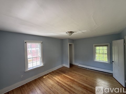 109 Elm St 1 Apartment for Rent