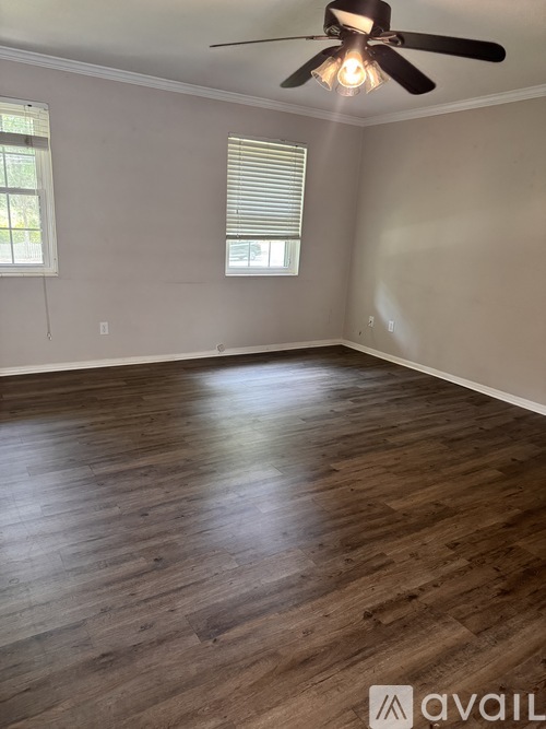 N Meridian St 2 Beds Apartment for Rent - Photo gallery 5
