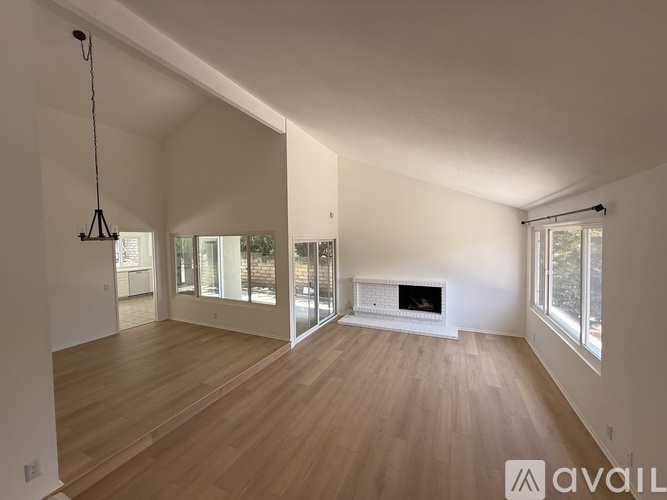 3086 East Black Hills Court 4 Beds Single Family Home for Rent - Photo gallery 2