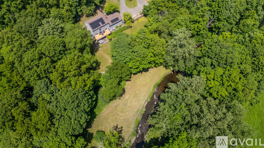 128 Old Town Farm Road 4 Beds Single Family Home for Rent - Photo gallery 2